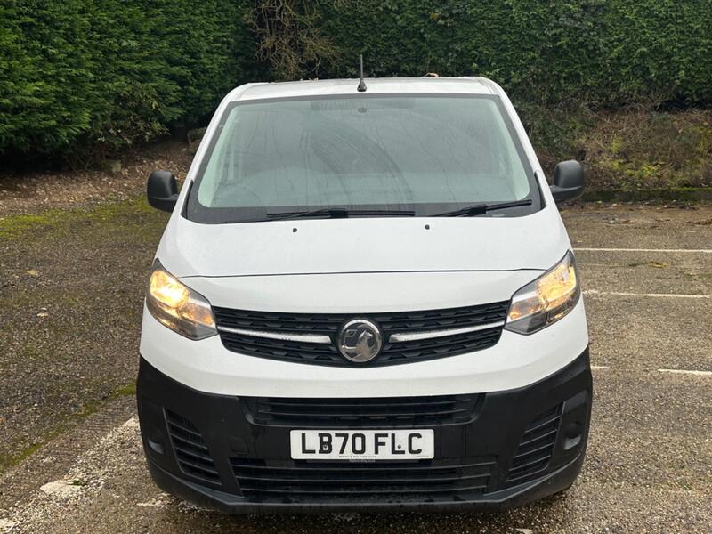 VAUXHALL VIVARO
