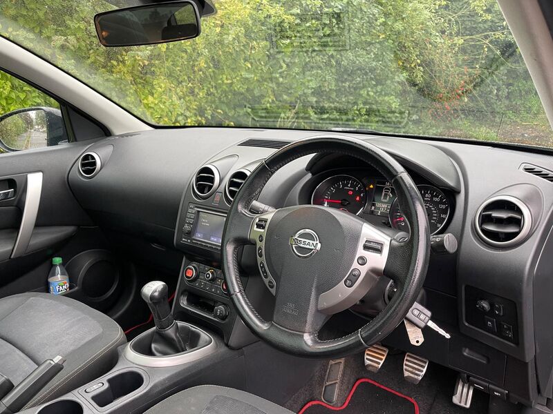 NISSAN QASHQAI