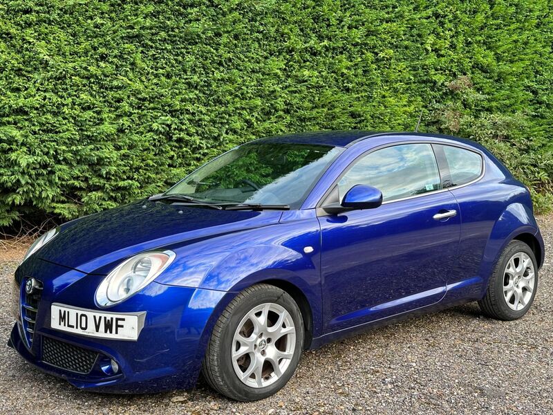 View ALFA ROMEO MITO 1.6 JTDM Lusso Euro 5 (s/s) 3dr