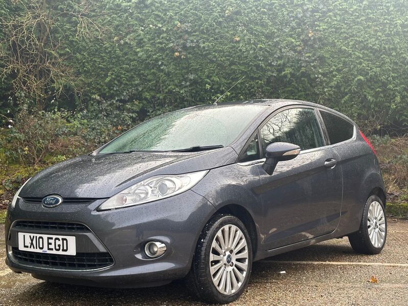 FORD FIESTA