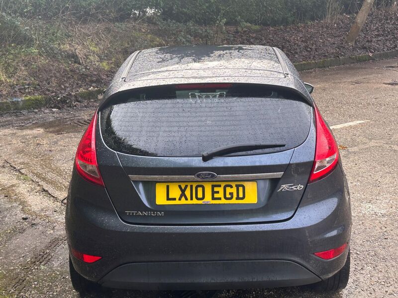 FORD FIESTA
