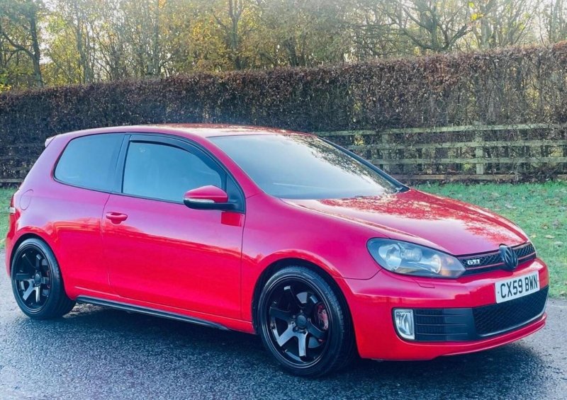 View VOLKSWAGEN GOLF 2.0 TSI GTI DSG Euro 5 3dr