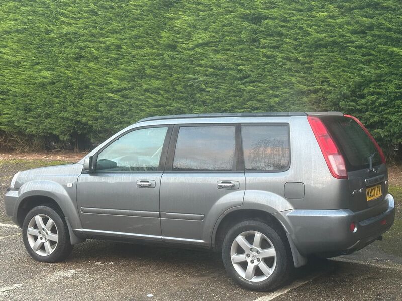 View NISSAN X-TRAIL 2.5i Aventura 5dr