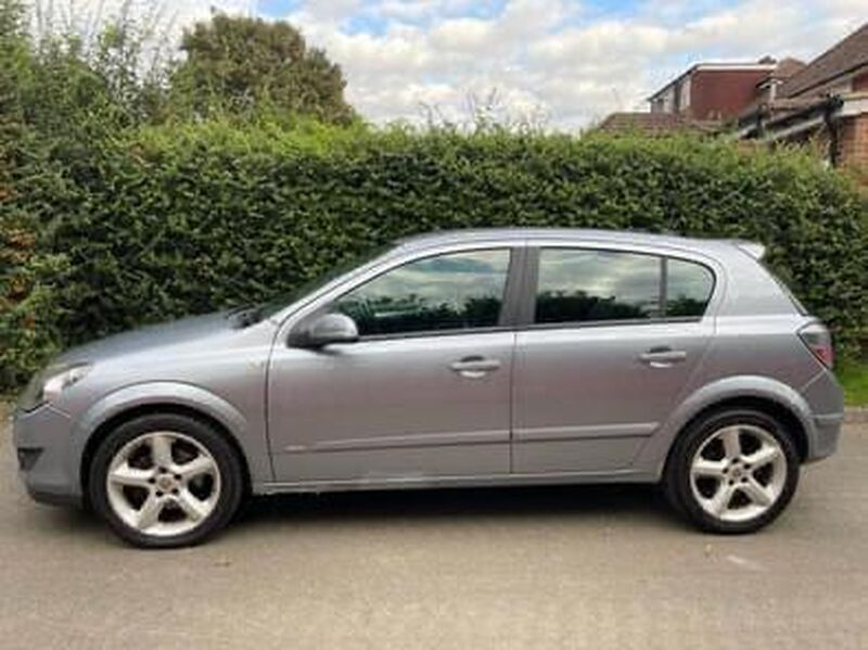 VAUXHALL ASTRA