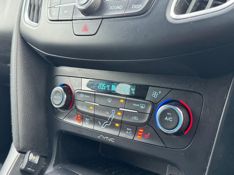 FORD FOCUS