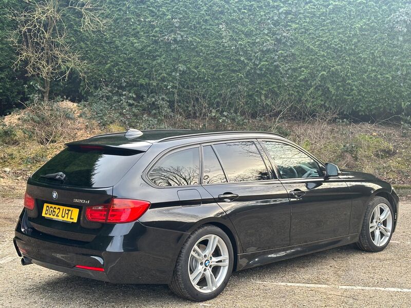 BMW 3 SERIES