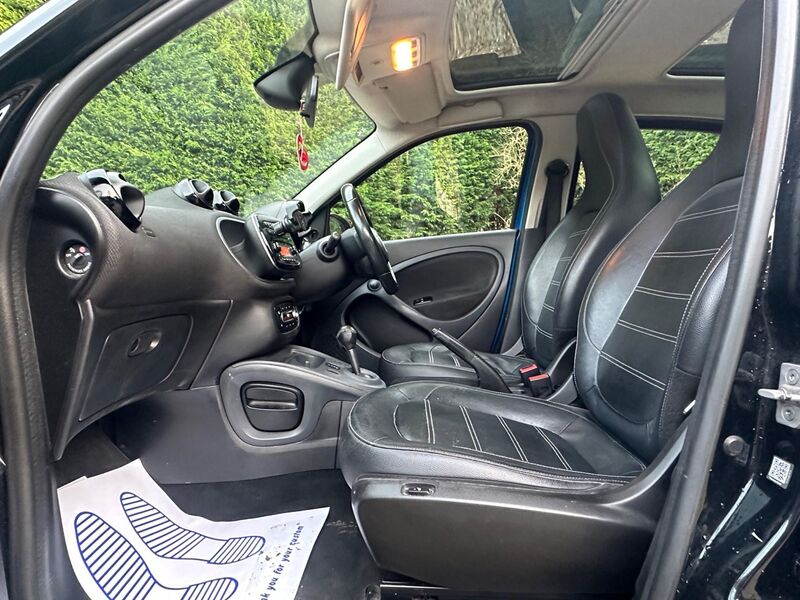 SMART FORFOUR