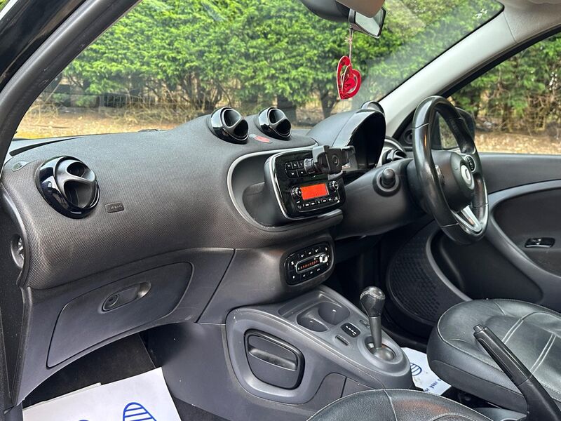 SMART FORFOUR