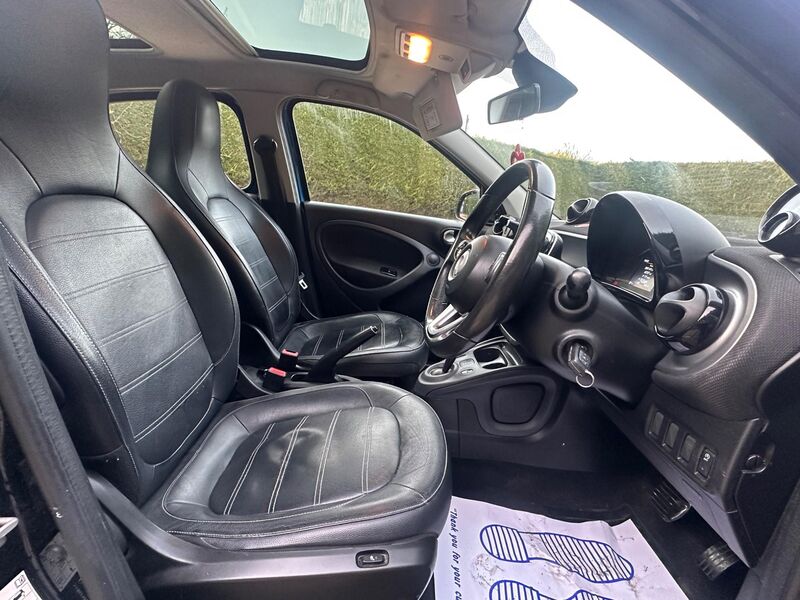 SMART FORFOUR