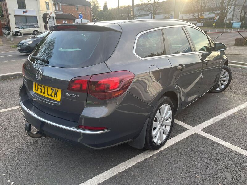 VAUXHALL ASTRA