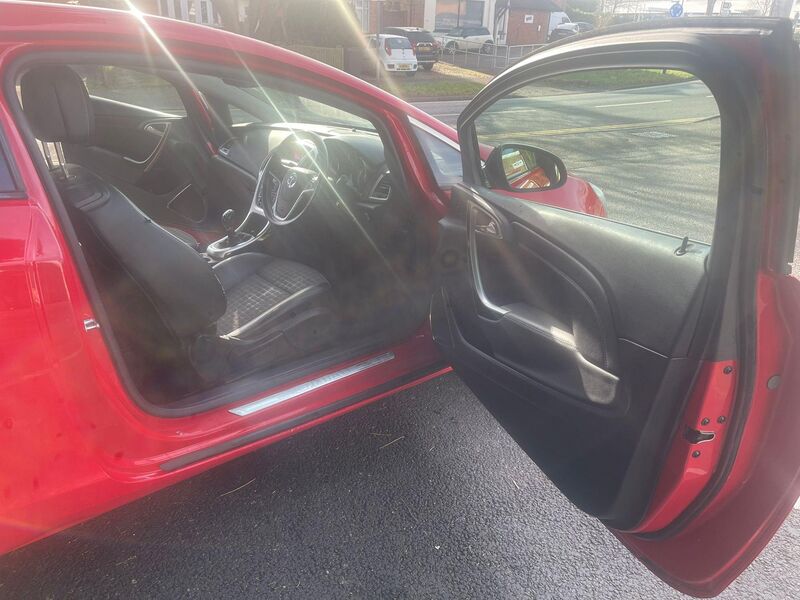 VAUXHALL ASTRA GTC