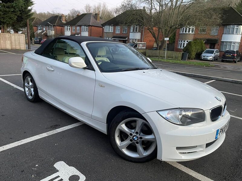 View BMW 1 SERIES 2.0 118d Sport Euro 5 2dr