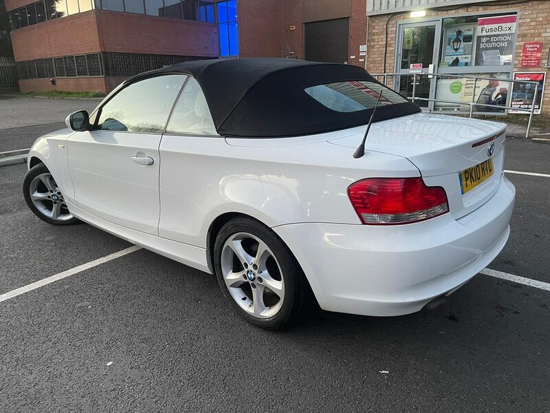 View BMW 1 SERIES 2.0 118d Sport Euro 5 2dr