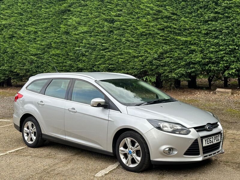 View FORD FOCUS 2.0 TDCi Zetec Euro 5 5dr