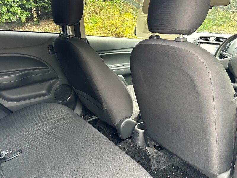MITSUBISHI MIRAGE