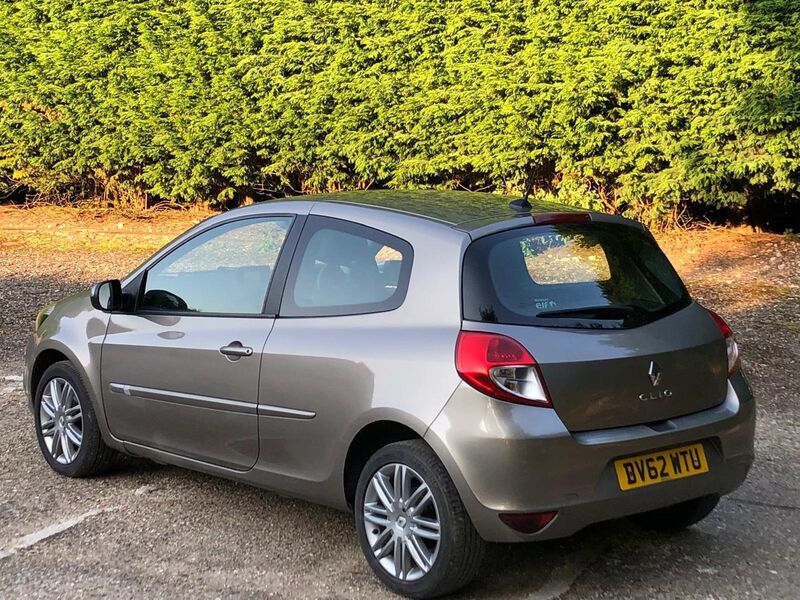 RENAULT CLIO