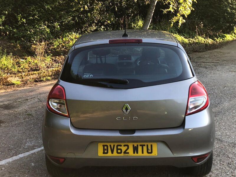 RENAULT CLIO