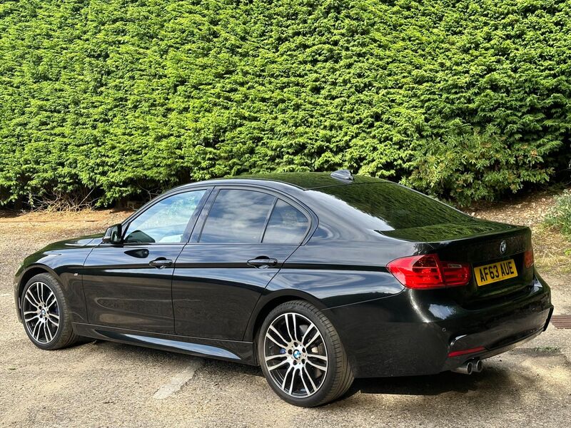 BMW 3 SERIES