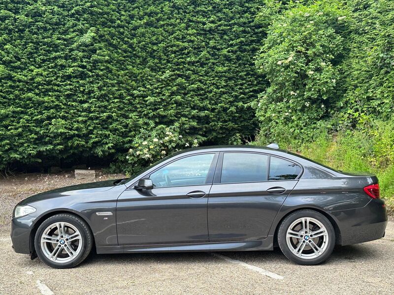 BMW 5 SERIES