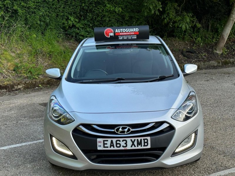 HYUNDAI I30
