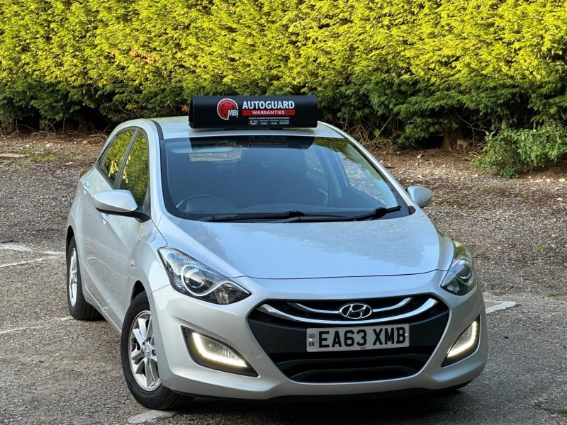 HYUNDAI I30