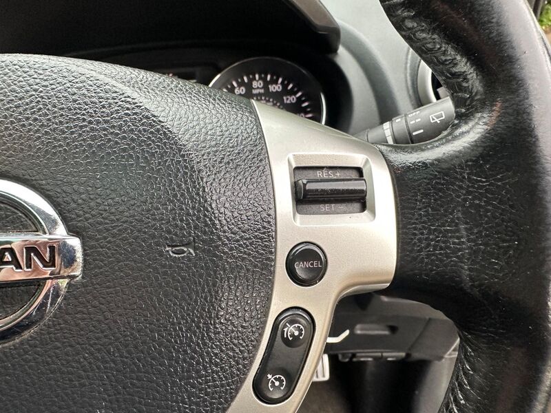 NISSAN QASHQAI+2