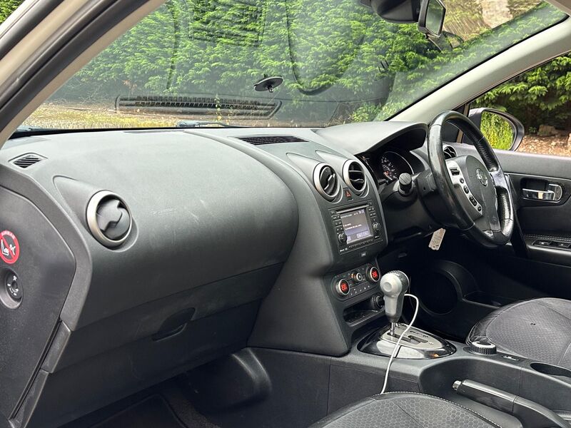 NISSAN QASHQAI+2