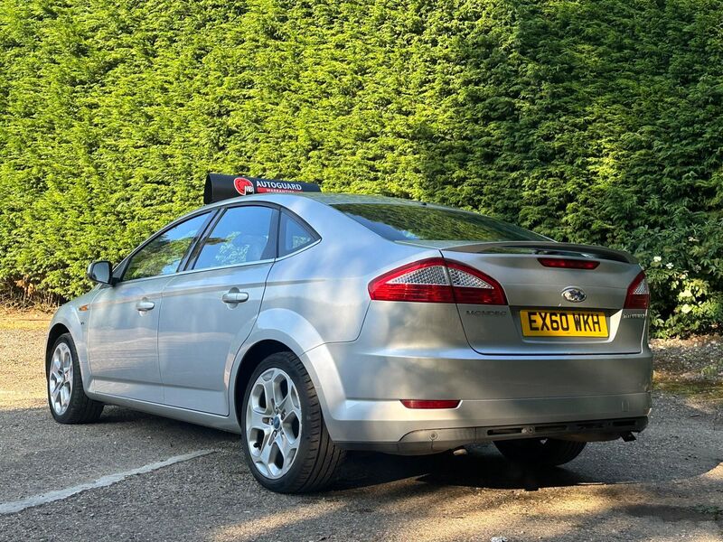FORD MONDEO