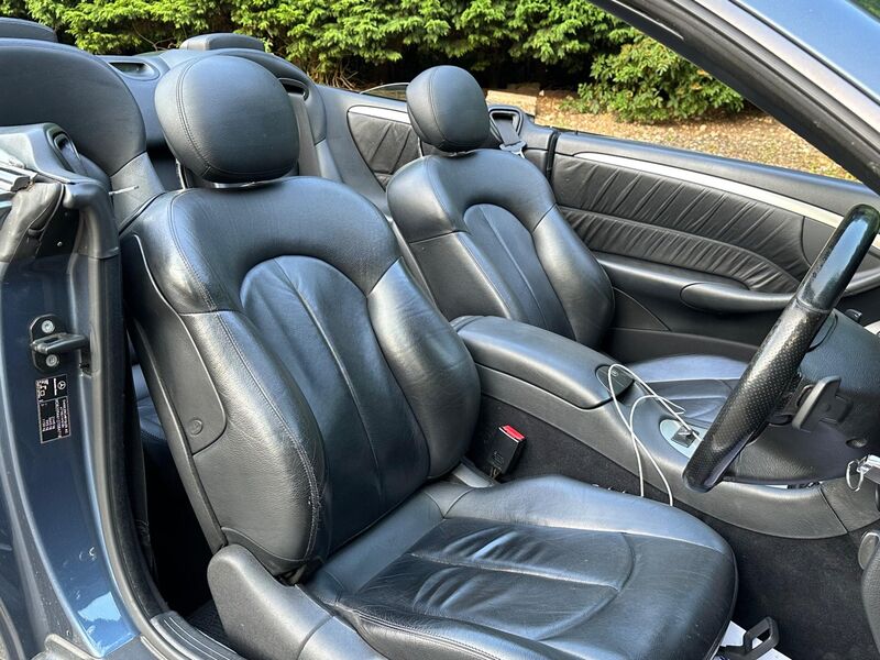 MERCEDES-BENZ CLK