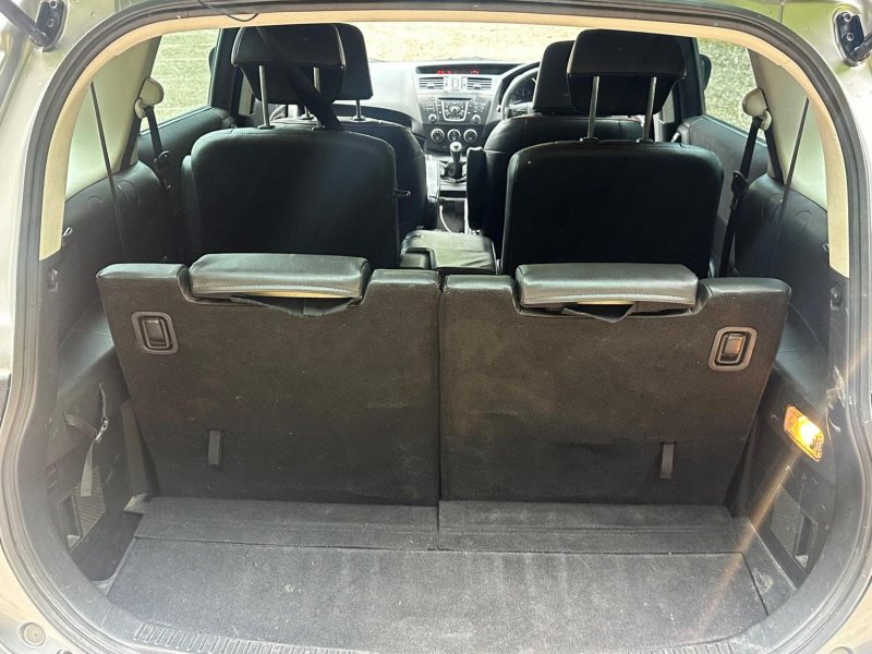 MAZDA MAZDA5