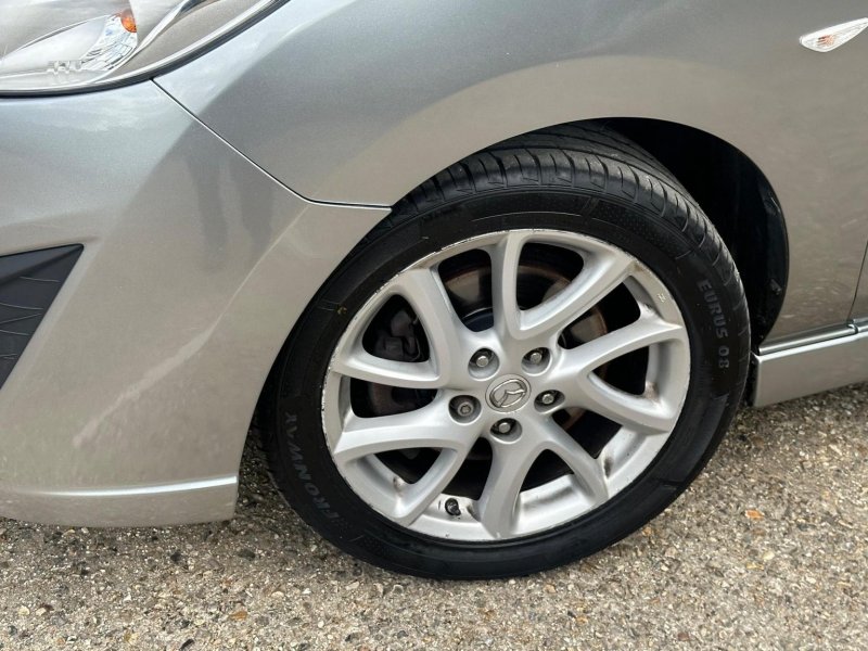 MAZDA MAZDA5