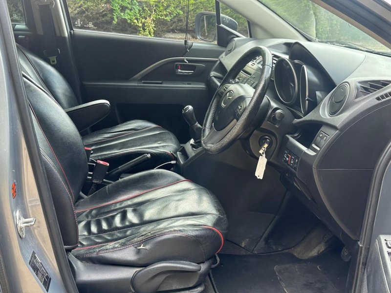 MAZDA MAZDA5