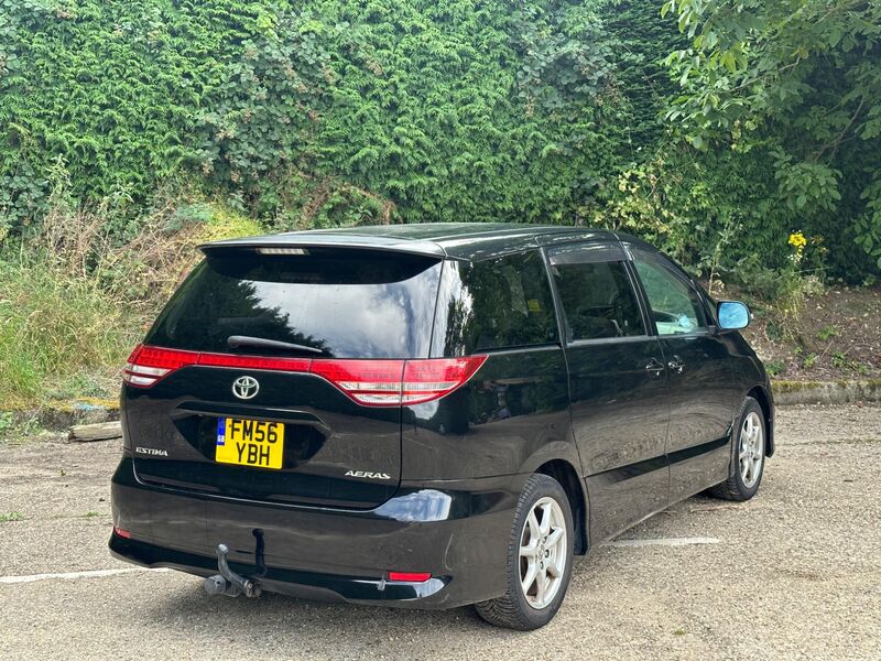 TOYOTA ESTIMA