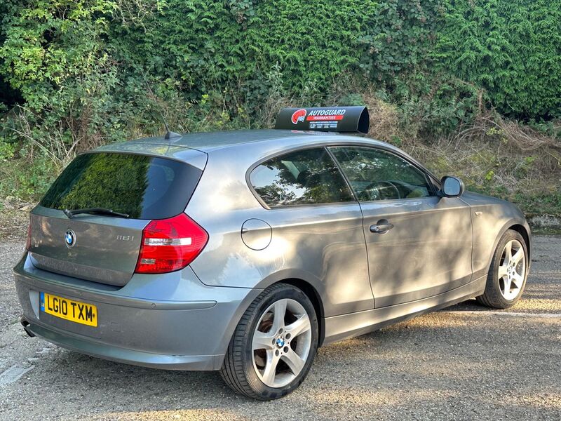 BMW 1 SERIES