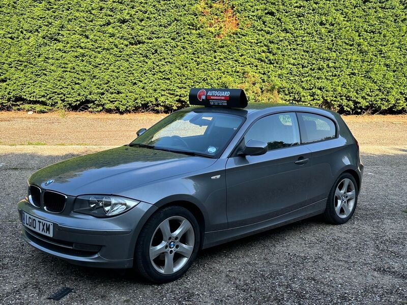 BMW 1 SERIES