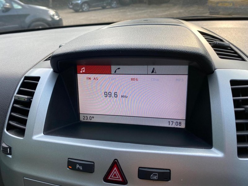 VAUXHALL ZAFIRA