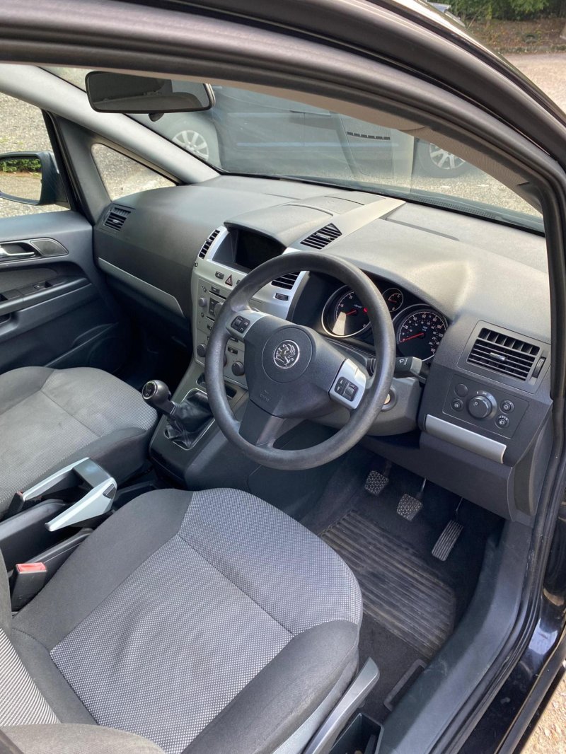 VAUXHALL ZAFIRA