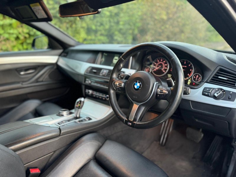 BMW 5 SERIES