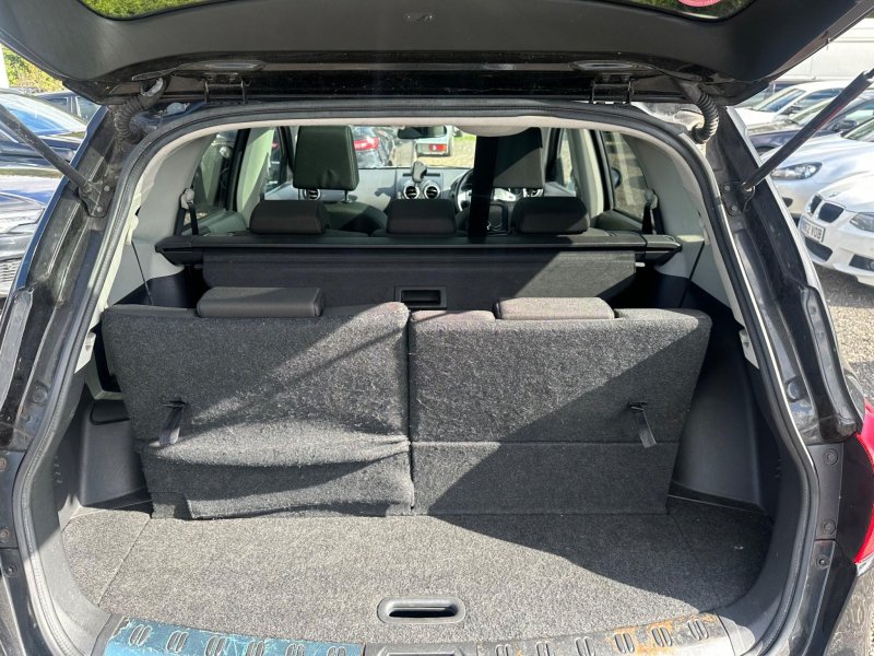 NISSAN QASHQAI+2