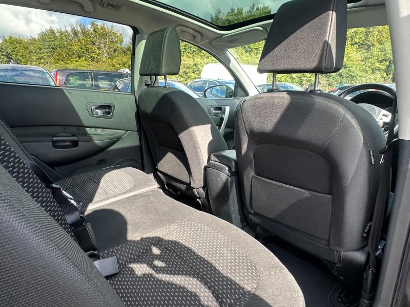 NISSAN QASHQAI+2