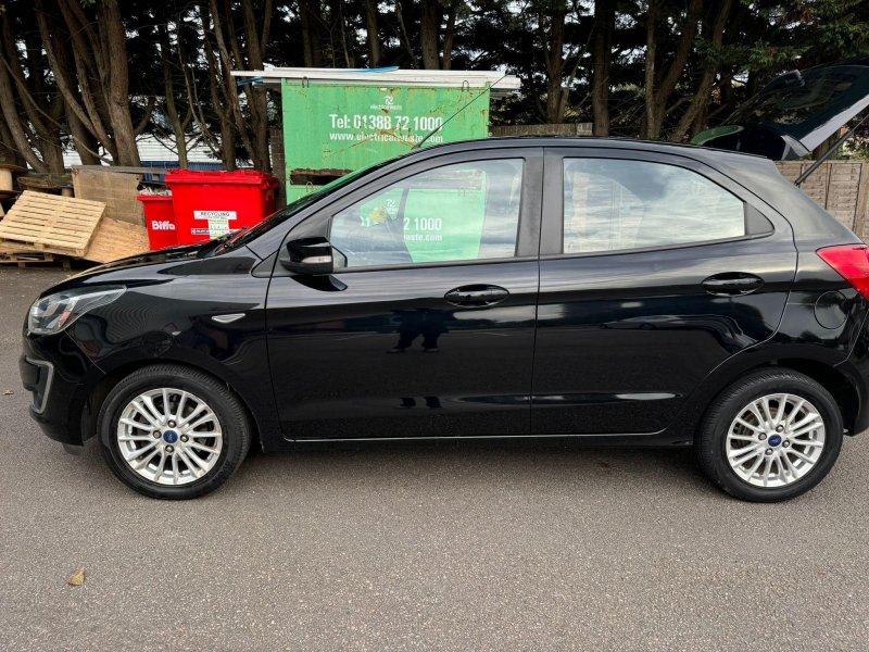 FORD KA+
