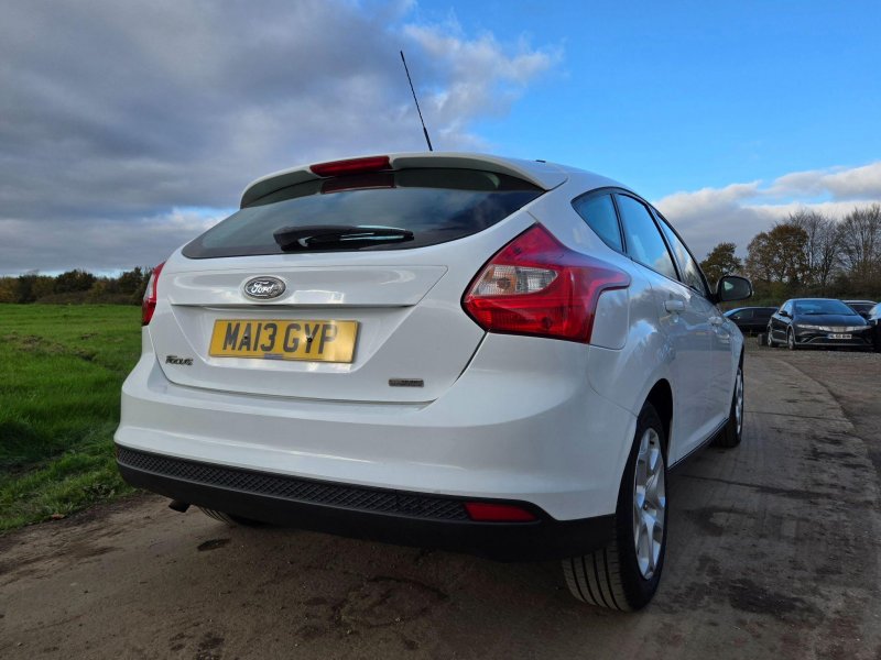 FORD FOCUS