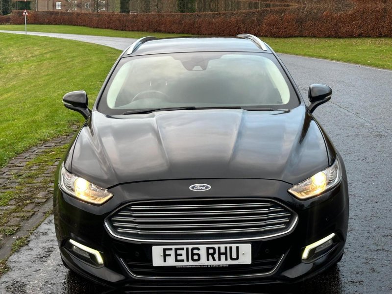 FORD MONDEO