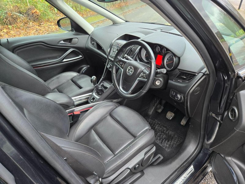 VAUXHALL ZAFIRA TOURER