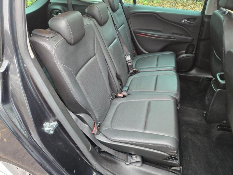 VAUXHALL ZAFIRA TOURER