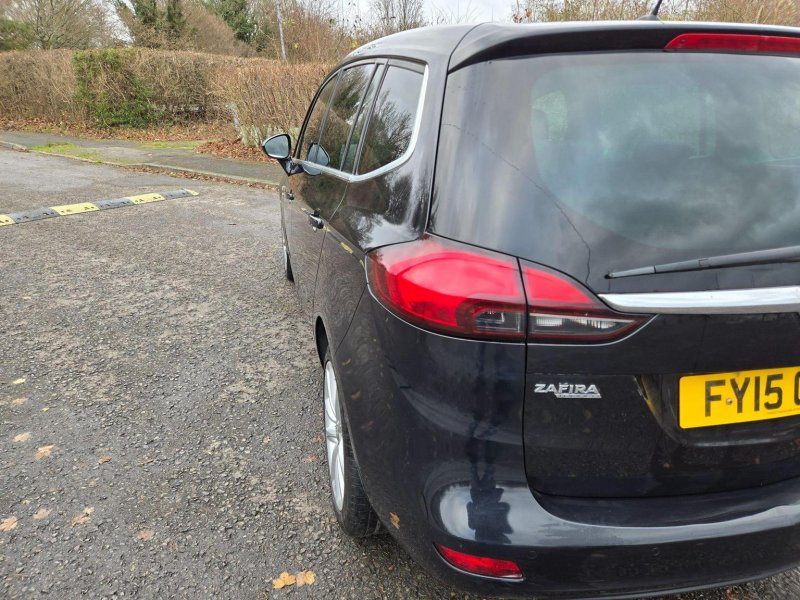 VAUXHALL ZAFIRA TOURER