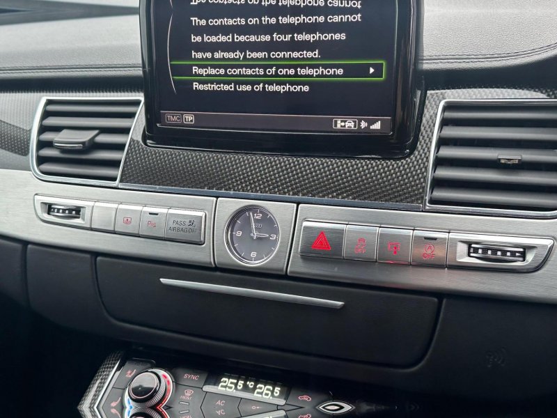 AUDI S8