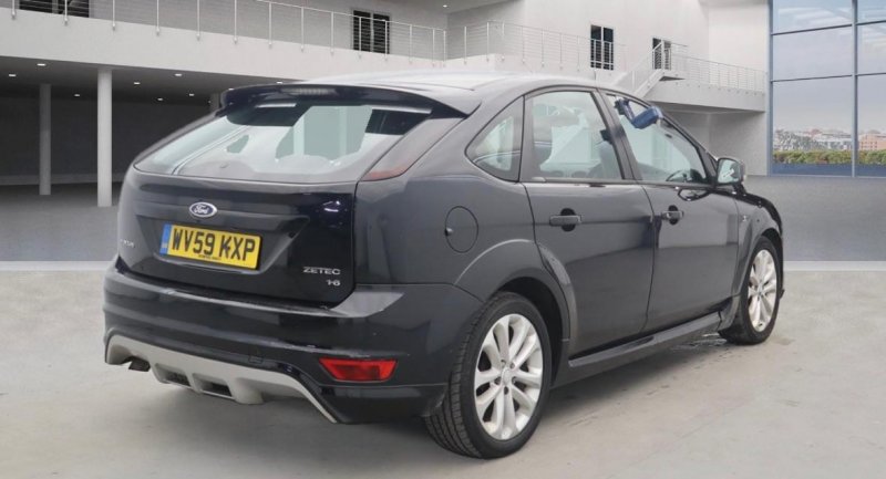 FORD FOCUS