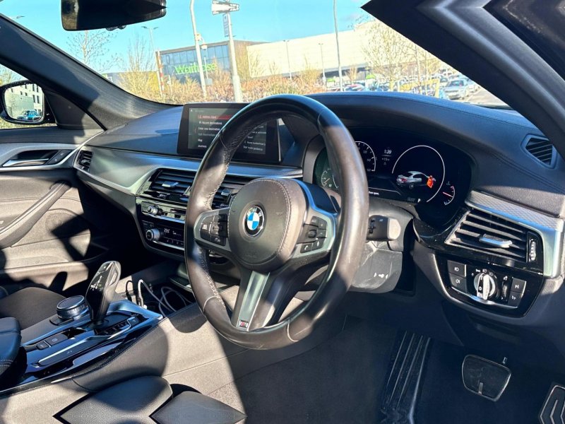 BMW 5 SERIES