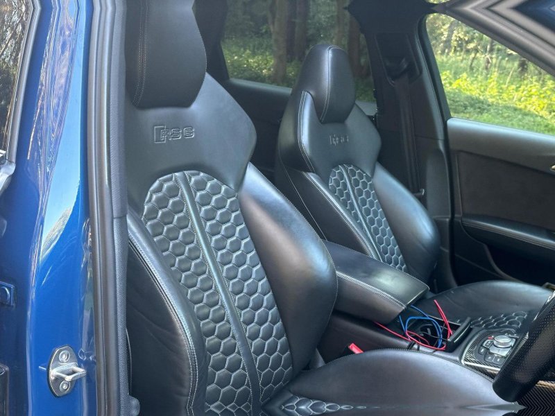 View AUDI RS6 4.0 TFSI V8 Performance Tiptronic quattro Euro 6 (s/s) 5dr